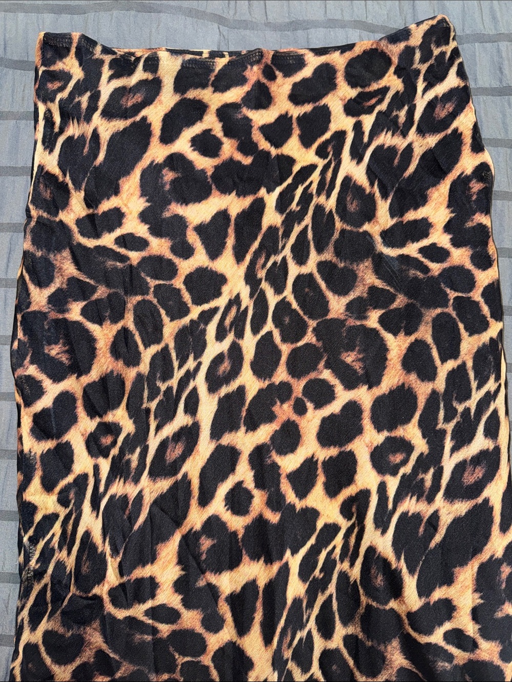 Commense Leopard-Print Maxi Skirt in Brown and Black - Picture 2 of 5